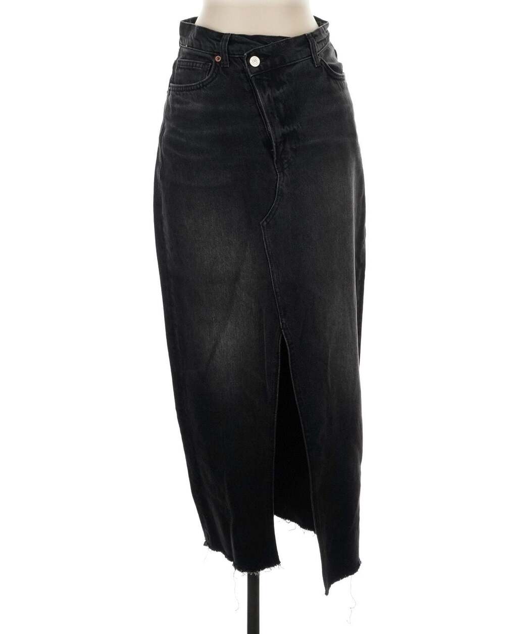 Reformation Nila Long Denim Skirt in Black Size 26